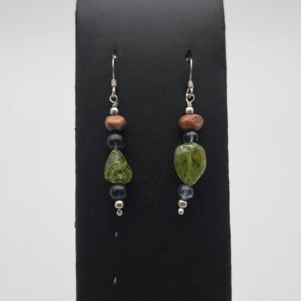 Sterling Silver Handmade Peridot Stone And Pearl Earrings A4020